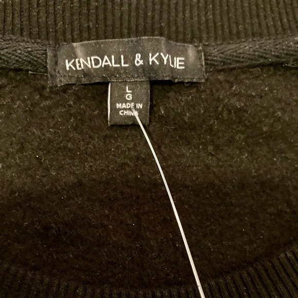 ๐๐ค.KENDALL & KYLIE FLEECE PULLOVER ๐ค๐ - Picture 9 of 11